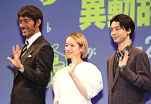 「阿部寛「木魚をたたくように練習して…」　主演映画のために未経験のドラムを猛特訓」