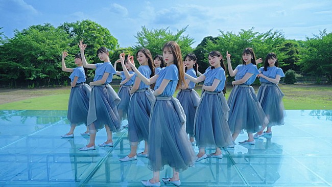 乃木坂46「乃木坂46、5期生楽曲「バンドエイド剥がすような別れ方」MVで進学校での友情を描く」1枚目/7