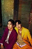 東方神起「東方神起、“うつろう”時代のメッセージを込めた新曲「UTSUROI」MV公開」1枚目/3