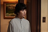 「「初恋の悪魔」“星砂”松岡茉優のもう一つの人格が物語の鍵に　リサ役で登場の満島ひかりの「存在感がすごい」」1枚目/1