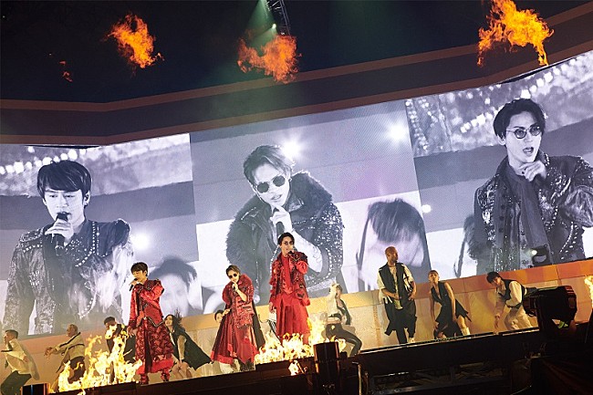 「KAT-TUN、ライブDVD＆Blu-ray『KAT-TUN LIVE TOUR 2022 Honey』11/2リリース」1枚目/1