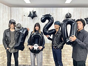 「a flood of circle、10/20の代々木フリーライブで新曲「Party Monster Bop」を無料配布」