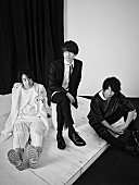 UNISON SQUARE GARDEN「UNISON SQUARE GARDEN、バンド結成15周年記念ライブの映像全編を期間限定公開」1枚目/1