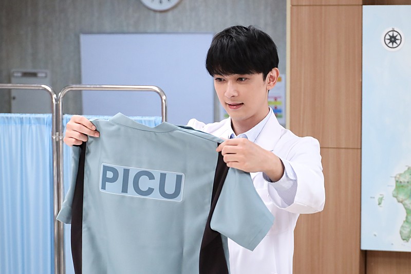 「吉沢亮主演の「PICU 小児集中治療室」は「名作の予感」 「初回から感動した」「心にしっかり刺さる作品」」1枚目/1