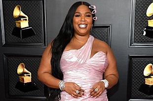 「リゾ、プライベート用のインスタグラム・アカウントがあることを告白」