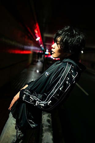 「米津玄師、ニューシングル『KICK BACK』11月リリース　チェンソー盤には「チェンソーネックレス」封入」