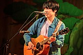 山内総一郎「フジファブリック・山内総一郎、竹原ピストルが登録有形文化財・大槻能楽堂でアコースティックライブを開催」1枚目/6