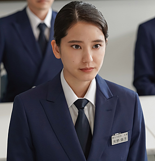 「山崎紘菜「彼女の真っすぐな思いが伝わるように演じたい」　「舞いあがれ！」でパイロットを目指す矢野倫子役」