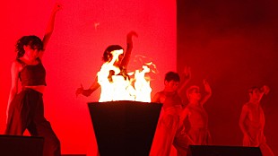 「米津玄師、『チェンソーマン』OPテーマ「KICK BACK」のライブ映像を公開」