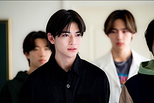 「「君の花になる」最終話　解散予定の8LOOMに急展開　「最後の“弾”高橋文哉が爆発的にカッコ良かった」」