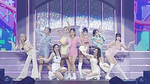 「TWICE、日本初ファンミーティングより「Celebrate」パフォーマンス映像を公開」
