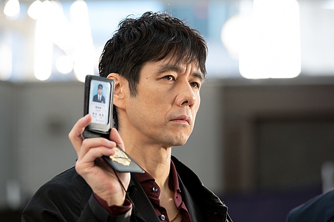 「「警視庁アウトサイダ－」放送スタ－ト　“英児”西島秀俊が「アウトロ－に見えるのにかわいい」」1枚目/1