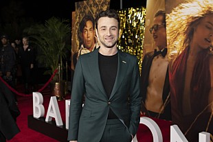 「【ゴールデン・グローブ賞】受賞の作曲家ジャスティン・ハーウィッツが『バビロン』劇中音楽で目指したものとは」