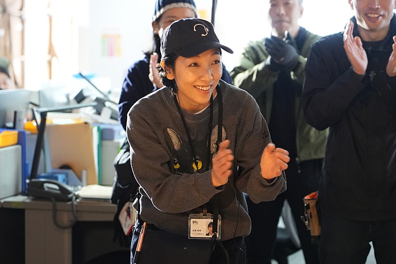 「「ブラッシュアップライフ」“麻美”安藤サクラが日本テレビに入社　「安藤サクラの心の声が毎回、面白くて笑ってしまう」」1枚目/1