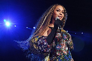 「ビヨンセ、【ルネッサンス・ワールド・ツアー】の追加日程を発表」