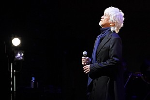 「＜ライブレポート＞玉置浩二、オーケストラ新ツアー【Navigatoria（道標）】開幕　理想郷を超えた新境地へ」