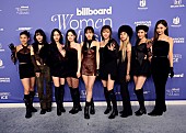 TWICE「【2023 ビルボード・ウィメン・イン・ミュージック】TWICE／キム・ペトラス／ベッキー・Gなど、全パフォーマンス映像公開」1枚目/1