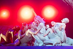 「ちゃんみな、自身最大規模となる横アリのレポート到着、総勢34名のダンサーとともに24曲を披露」