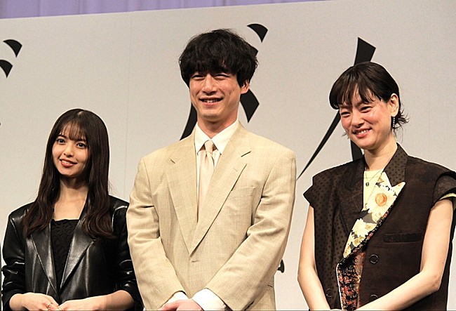 「坂口健太郎、不思議な力で傷ついた人を癒やす青年役　役柄との共通点を指摘され「ドキッとすることもあった」」1枚目/1