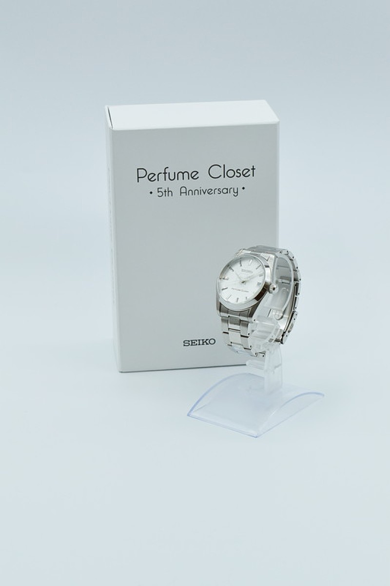 Perfumeのファッションプロジェクト「Perfume Closet」腕時計が発売 