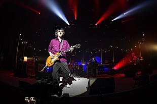 「奥田民生、地元広島で【ラビットツアー】ファイナル開催　ライブレポートが到着」