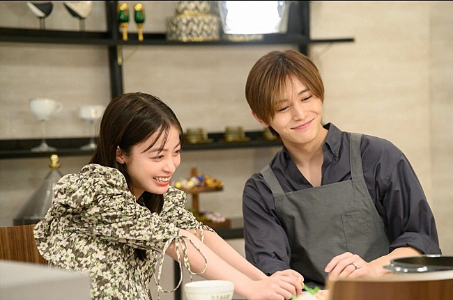 「「王様に捧ぐ薬指」“東郷”山田涼介の包容力に胸キュンの声　「社長、カッコ良過ぎる」「キスより破壊力のある頭ポンだった」」1枚目/1