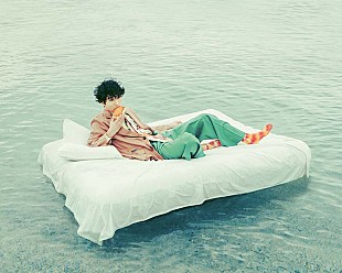 「LUCKY TAPES高橋健介ソロ・プロジェクト＝Qnel、デビューアルバムから「スーパースター」のMVが公開」