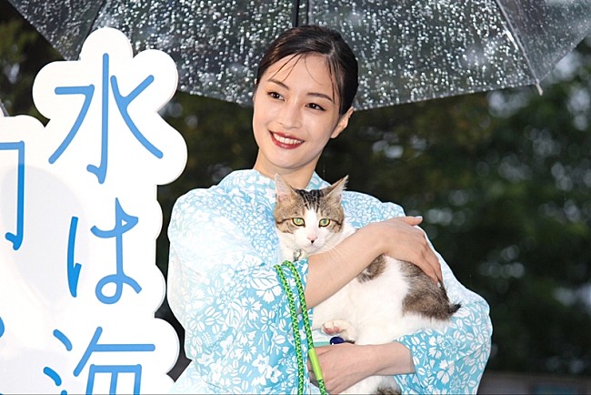 「広瀬すず、同じ道に導いてくれたのは「姉アリス」　「何だかんだ姉の後をずっと追ってきている」」1枚目/1