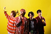 ＴＨＥ　ＫＥＢＡＢＳ「THE KEBABS、メンバーの演奏シーンのみで構成された「THE KEBABSを抱きしめて Band ver」MVを期間限定公開」1枚目/2