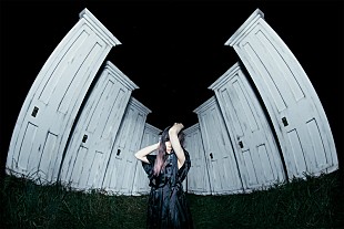 「Aimer、ニューアルバム『Open α Door』アー写＆ジャケットを公開」