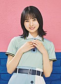 日向坂46「今回センターを務める上村ひなの」2枚目/2