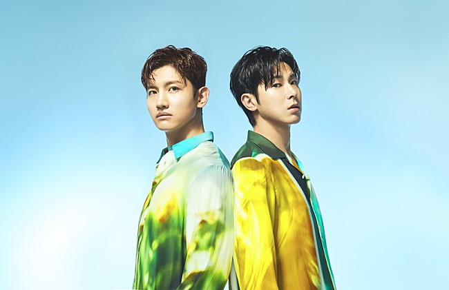 東方神起「東方神起、サマーソング「Lime ＆ Lemon」MVで“特別な夏”へ」1枚目/3