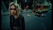 (sic)boy「(sic)boy、ドクターマーチンとタッグを組んだ「Falling Down」MV公開」1枚目/3