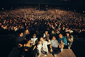 ＜ライブレポート＞SIRUP、全国ツアーを走り抜けた感謝と愛溢れるファイナル公演【BLUE BLUR TOUR 2023】 | Daily News  | Billboard JAPAN