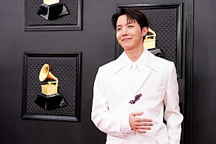 J-HOPE「J-HOPE、2024年にドキュメンタリー『Hope on the Street』とOSTアルバムをリリースへ」