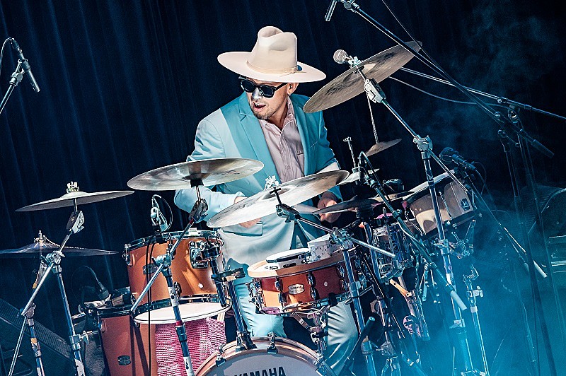 H ZETTRIO「Photo by Makoto Ebi」4枚目/14