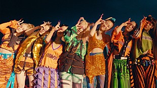 「XG、個性的なパワーソング「TGIF」MVテーマは“拡張（Xpand）”」