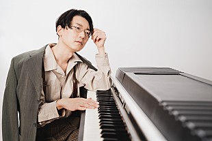 「Kan Sanoがライブ活動再開、ソロ弾き語りライブ開催」