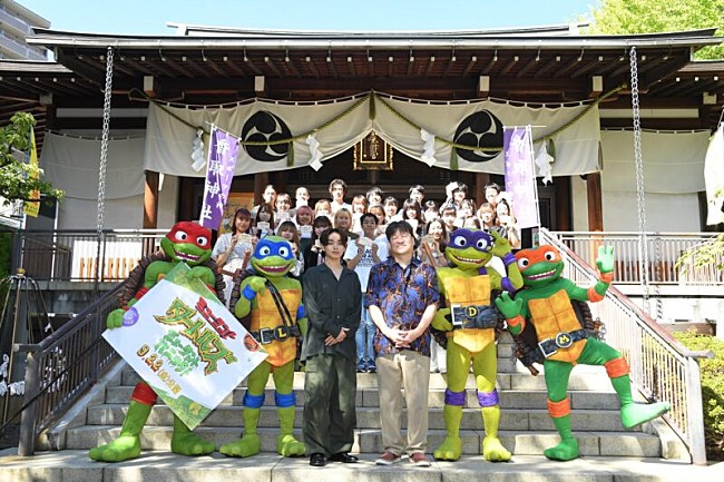 「佐藤二朗「妻より宮世琉弥の方が俺に興味がある」　宮世琉弥「亀のように長生きしたい」」1枚目/1