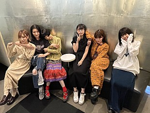 「BiSH、解散ライブ映像作品の初回生産限定盤に“メンバーの副音声”収録決定」