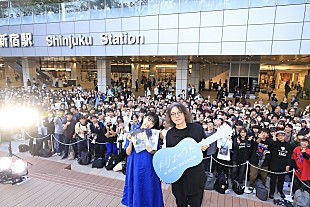 「アイナ・ジ・エンドが新宿でシークレット路上ライブ開催、『キリエのうた』“Kyrie”として登場」