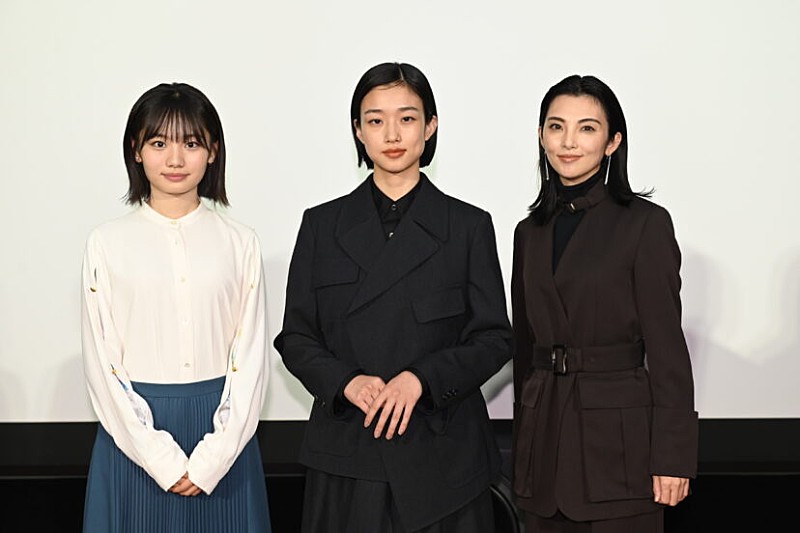 「田中麗奈、娘役の河合優実と根本真陽に「難しいテ－マに真っすぐに丁寧に向き合う姿が尊い」　宗教2世をテ－マにしたドラマで母娘役を熱演」1枚目/1