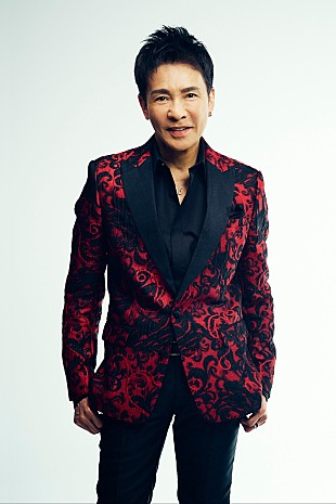 「郷ひろみ、2023年全国ツアー映像化決定　本人による副音声解説も」