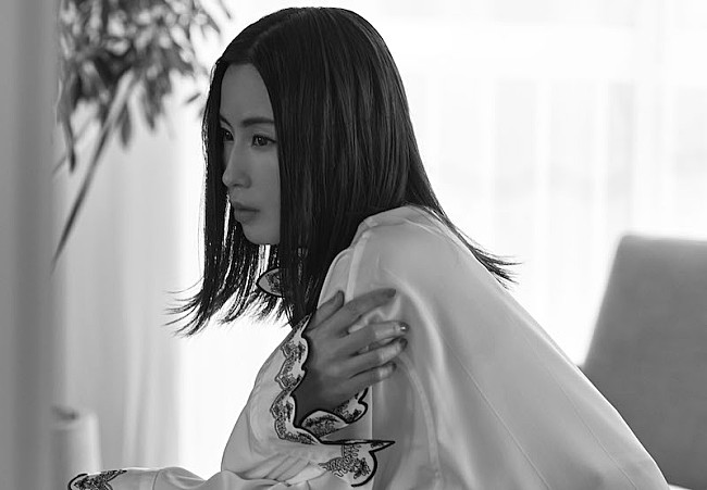 「Uru、新曲「君の幸せを」ジャケットアートワーク公開」1枚目/2