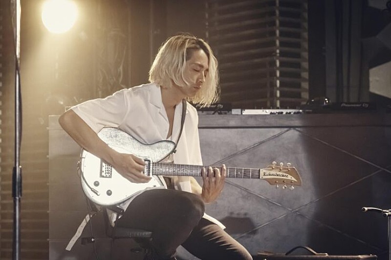 「「パリピ孔明」“小林”森山未來の回想シ-ンに視聴者歓喜 「別ドラマと錯覚させる迫真の森山未來…さすが過ぎる」」1枚目/1