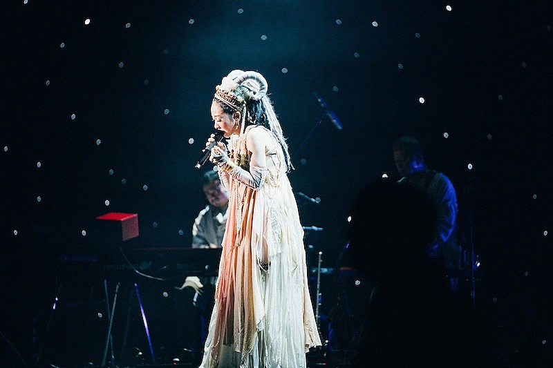 MISIA、【星空のライヴ】アジアツアーが開幕　11年ぶりの香港公演でファンを魅了