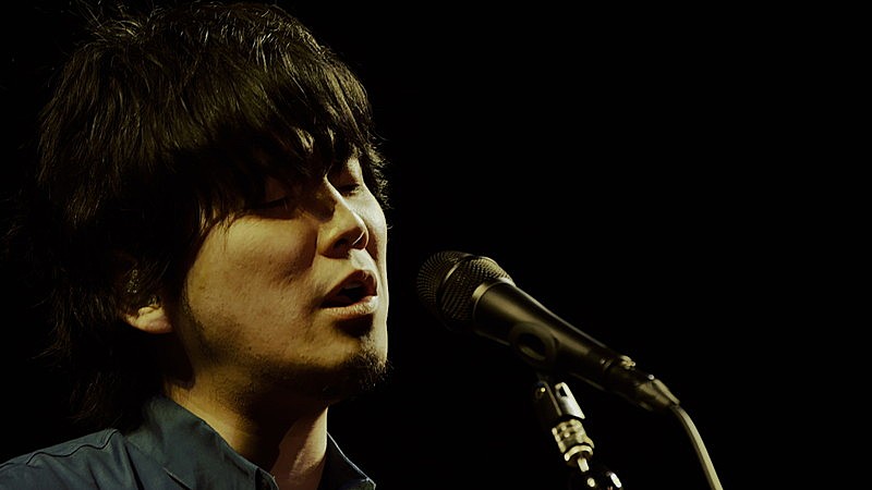 秦基博「秦 基博「ひまわりの約束」10周年、ライブ映像を期間限定公開」1枚目/5