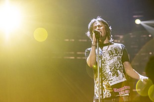 稲葉浩志「＜ライブレポート＞稲葉浩志が紡ぐ言葉、ライブツアー【～enIV～】Kアリーナ横浜公演「幸せの連鎖が起きていました」」