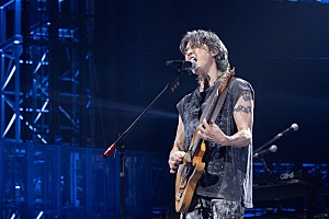 ライブレポート＞稲葉浩志が紡ぐ言葉、ライブツアー【～enIV～】Kアリーナ横浜公演「幸せの連鎖が起きていました」 | Daily News |  Billboard JAPAN