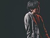 SawanoHiroyuki[nZk]「SawanoHiroyuki[nZk]、ベストアルバム『bLACKbLUE』発売日にスタジオライブ公開」1枚目/3